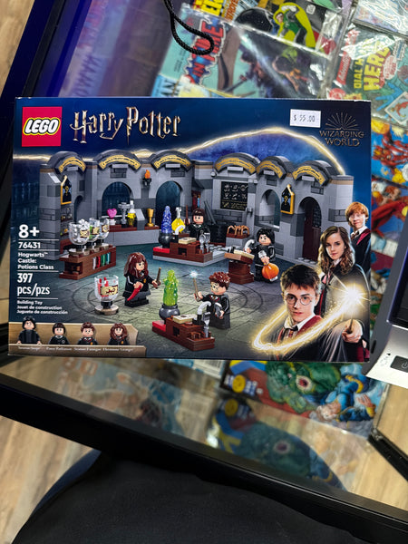 Hogwarts castle potions class