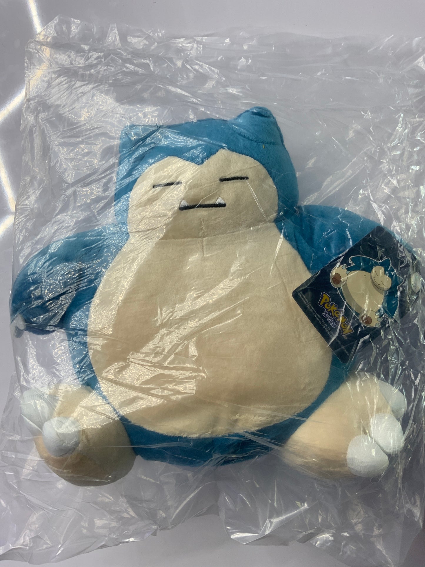 Snorlax Pokémon plushie