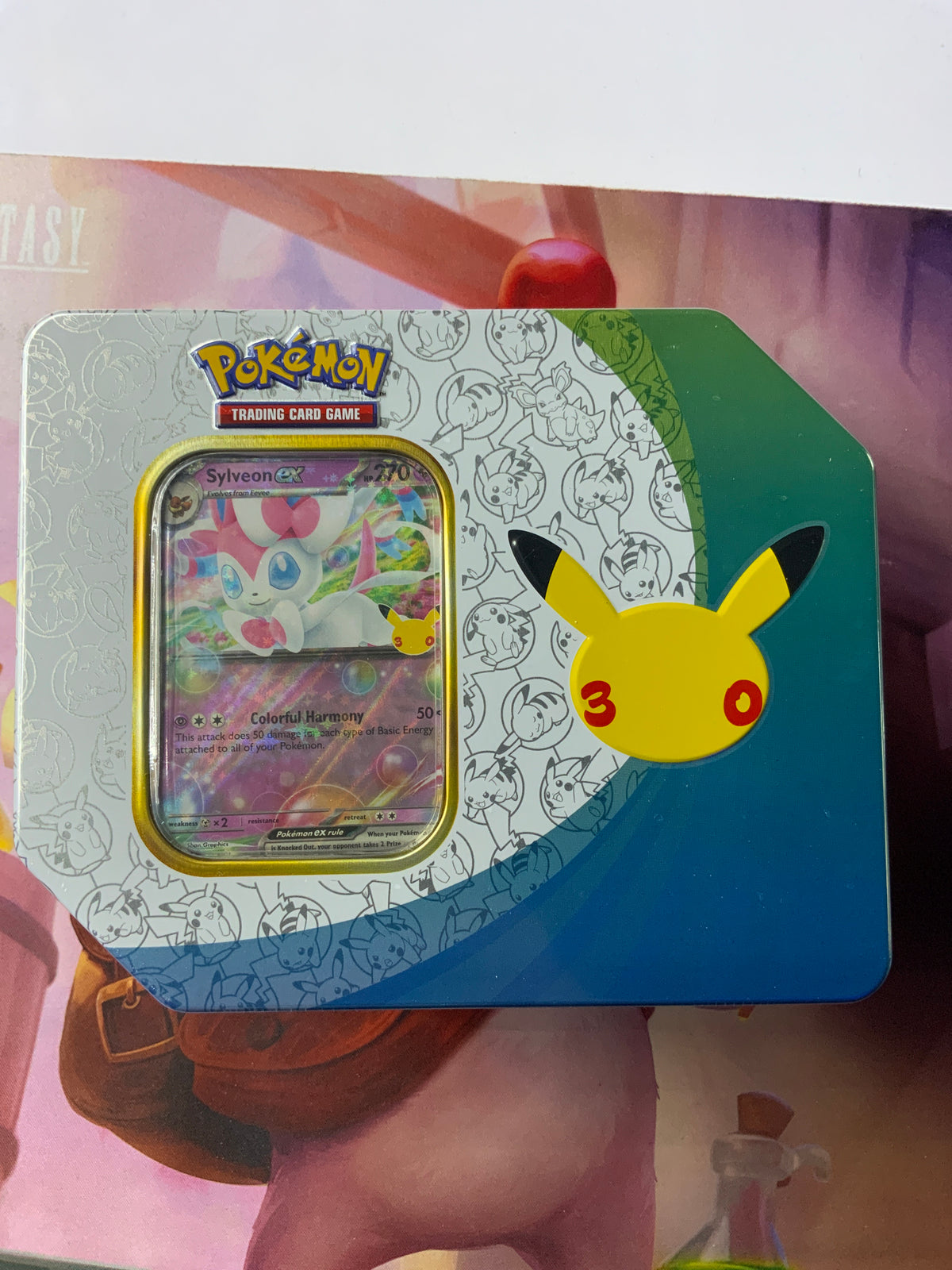 Sylveon ex 30th Celebration Tin