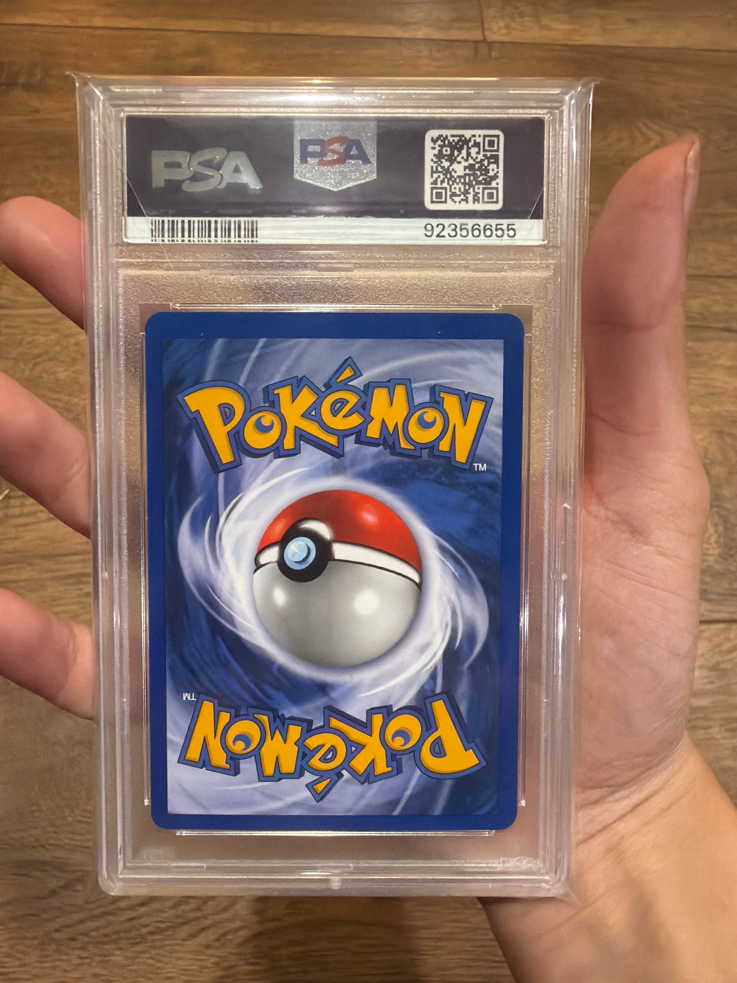Umbreon HOLO BLEED PSA 8 SLAB