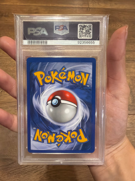 Umbreon HOLO BLEED PSA 8 SLAB