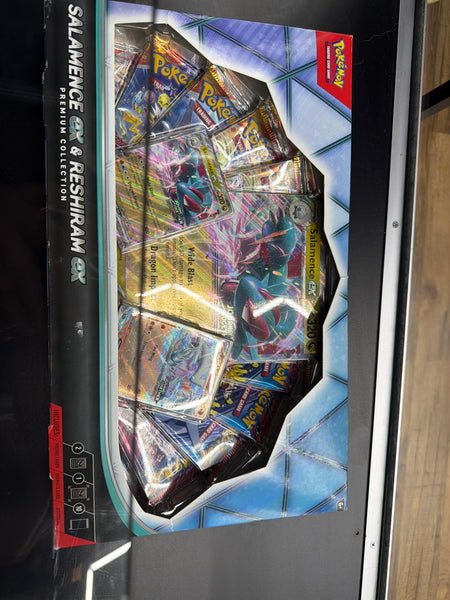 Pokémon: Salamence EX & Reshiram EX Premium Collection